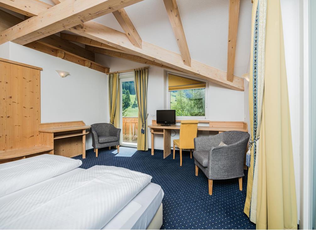 Ein Doppelzimmer im Hotel Waldheim