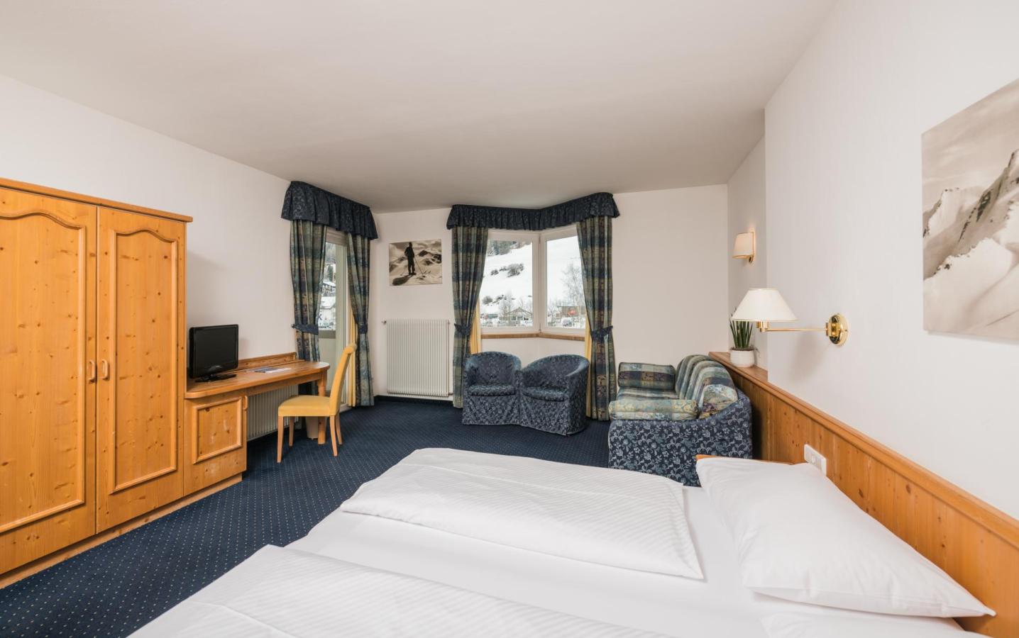 A double room at Hotel Waldheim