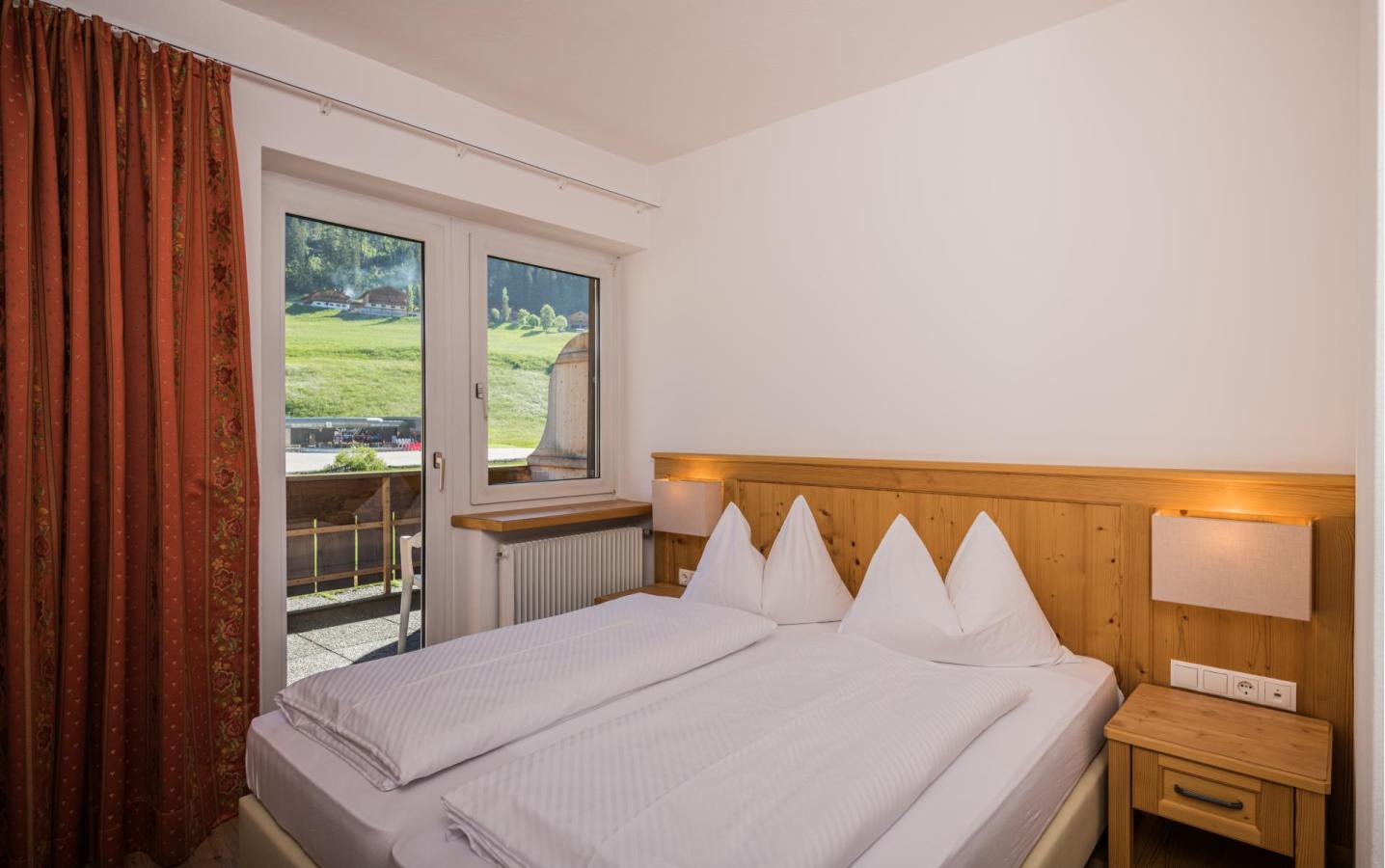 A double room at Hotel Waldheim