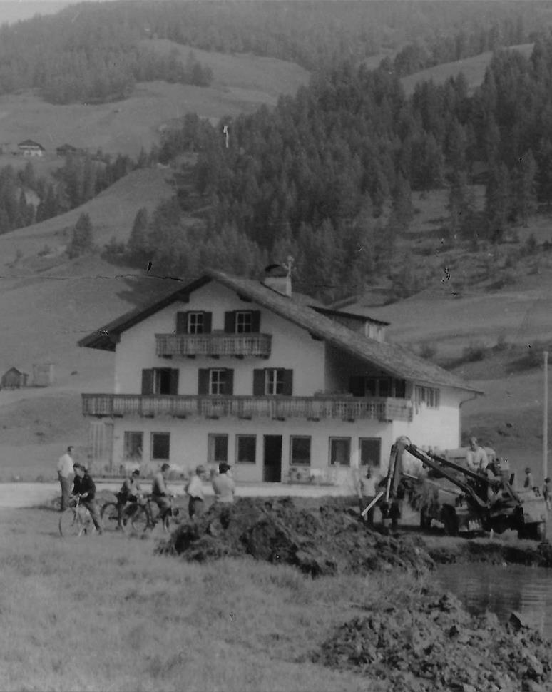 1961