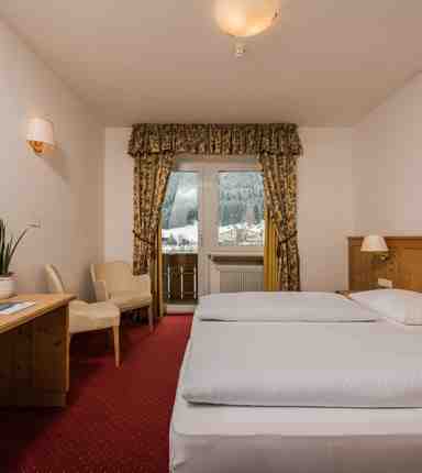 Ein Doppelzimmer im Hotel Waldheim